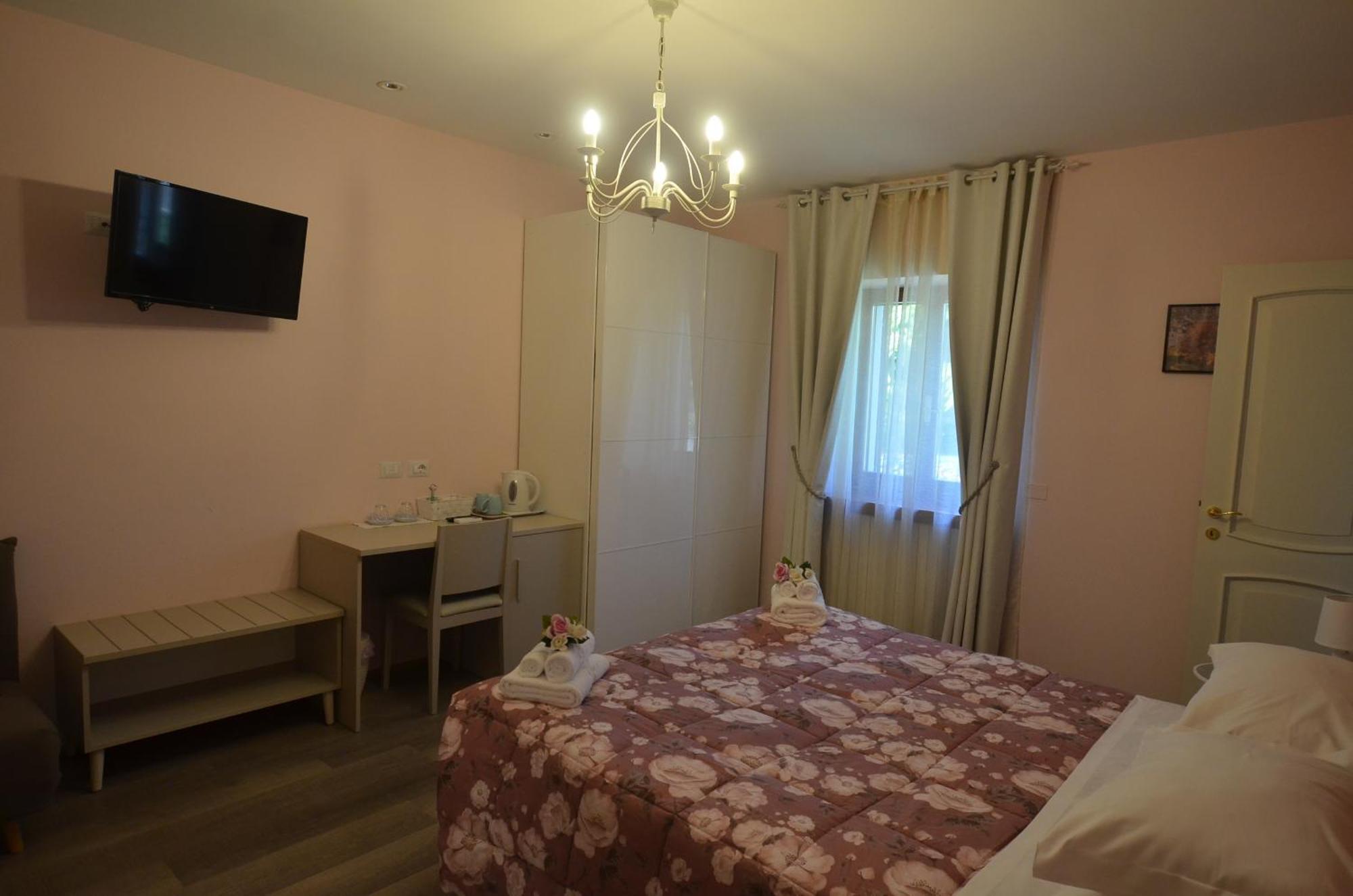 La Coccinella Bed & Breakfast Iesi Dış mekan fotoğraf