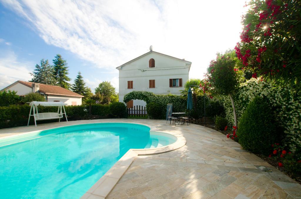 La Coccinella Bed & Breakfast Iesi Dış mekan fotoğraf