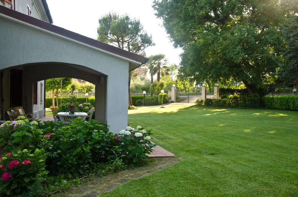 La Coccinella Bed & Breakfast Iesi Dış mekan fotoğraf
