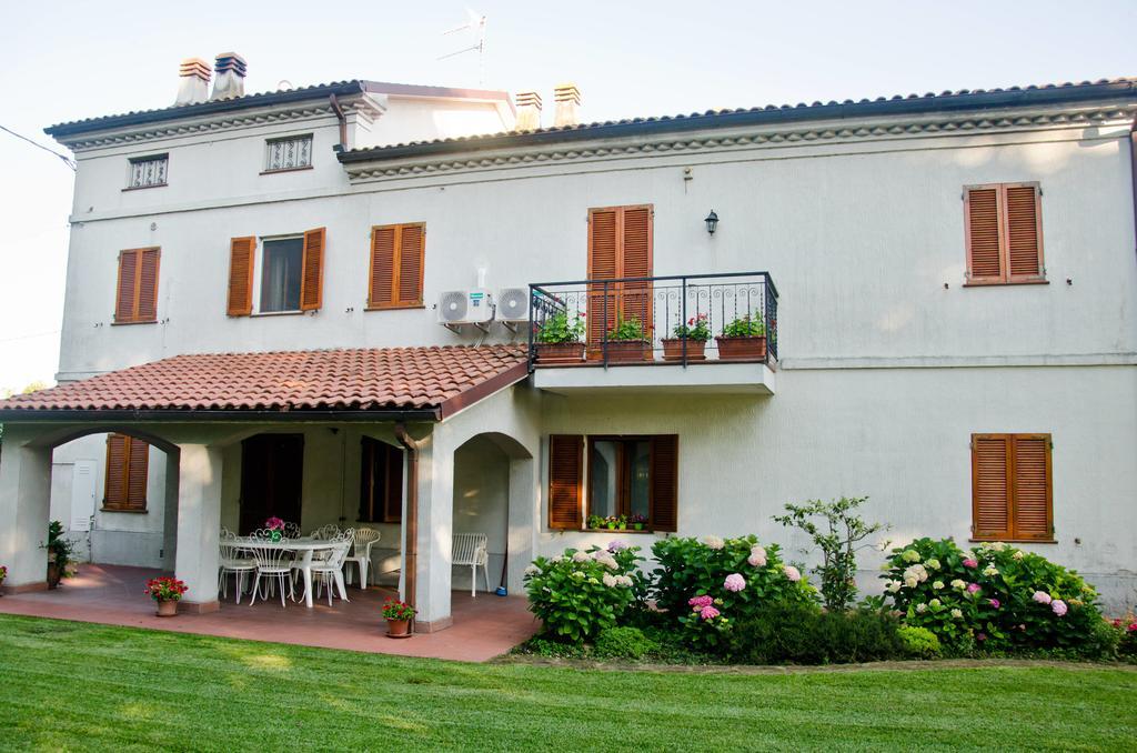 La Coccinella Bed & Breakfast Iesi Dış mekan fotoğraf