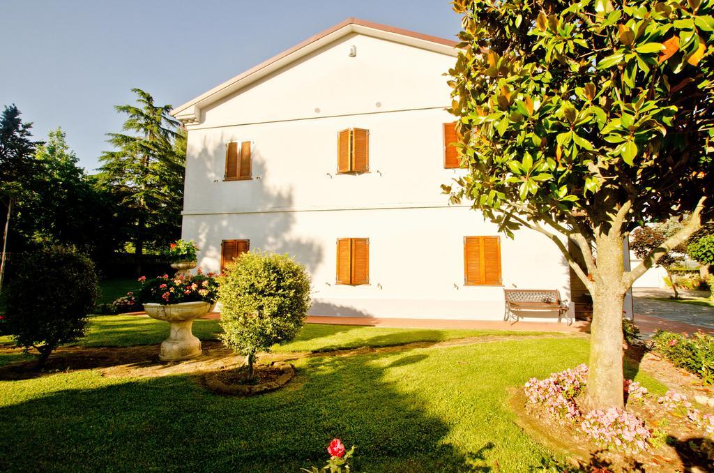 La Coccinella Bed & Breakfast Iesi Dış mekan fotoğraf