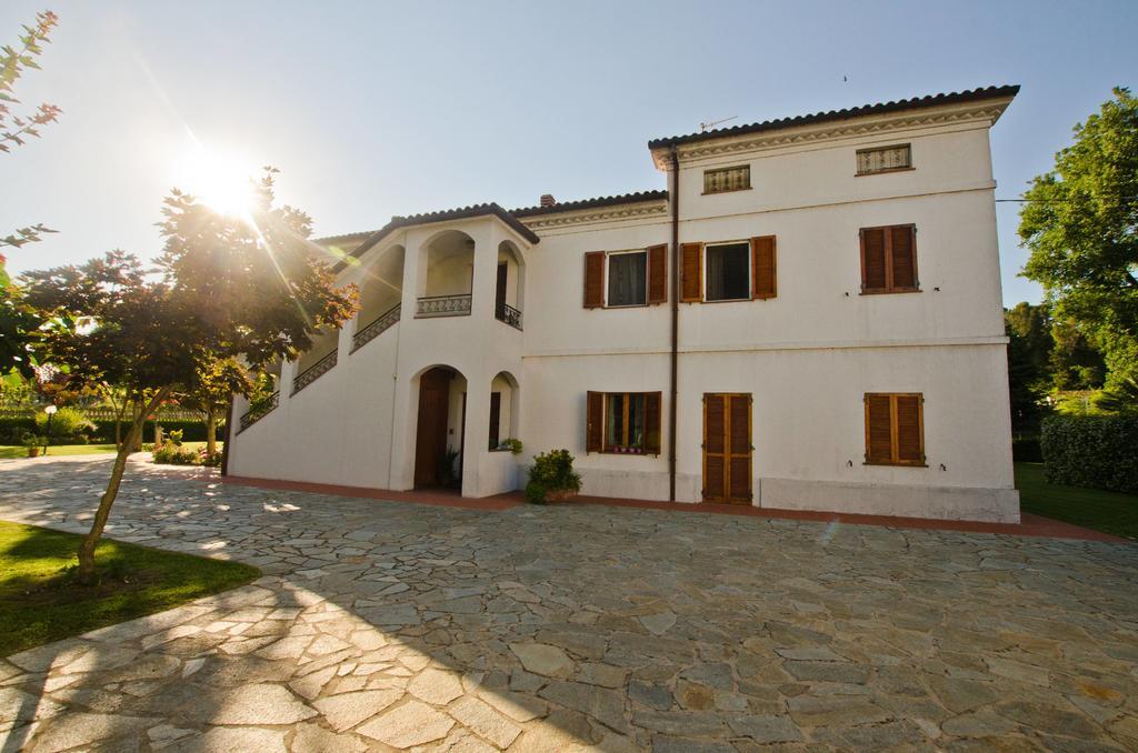 La Coccinella Bed & Breakfast Iesi Dış mekan fotoğraf