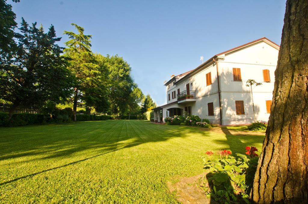 La Coccinella Bed & Breakfast Iesi Dış mekan fotoğraf
