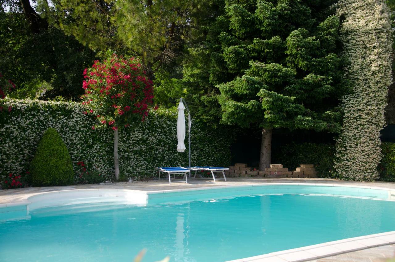 La Coccinella Bed & Breakfast Iesi Dış mekan fotoğraf